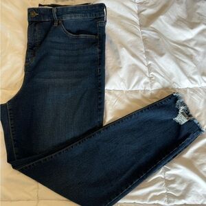 Sofia Vergara Curvy Skinny Ankle Jeans Size 14
